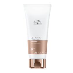 WELLA PROFESSIONAL - CONDITIONER RIPARAZIONE INTENSA CAPELLI DANNEGGIATI Wella Fusion 200ml